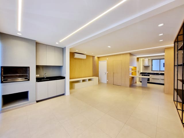 Apartamento com 205m² 3 quartos e 3 banheiros, à venda, no bairro Gleba Palhano em Londrina