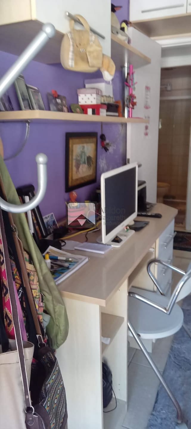 Apartamento à venda com 2 quartos, 70m² - Foto 35