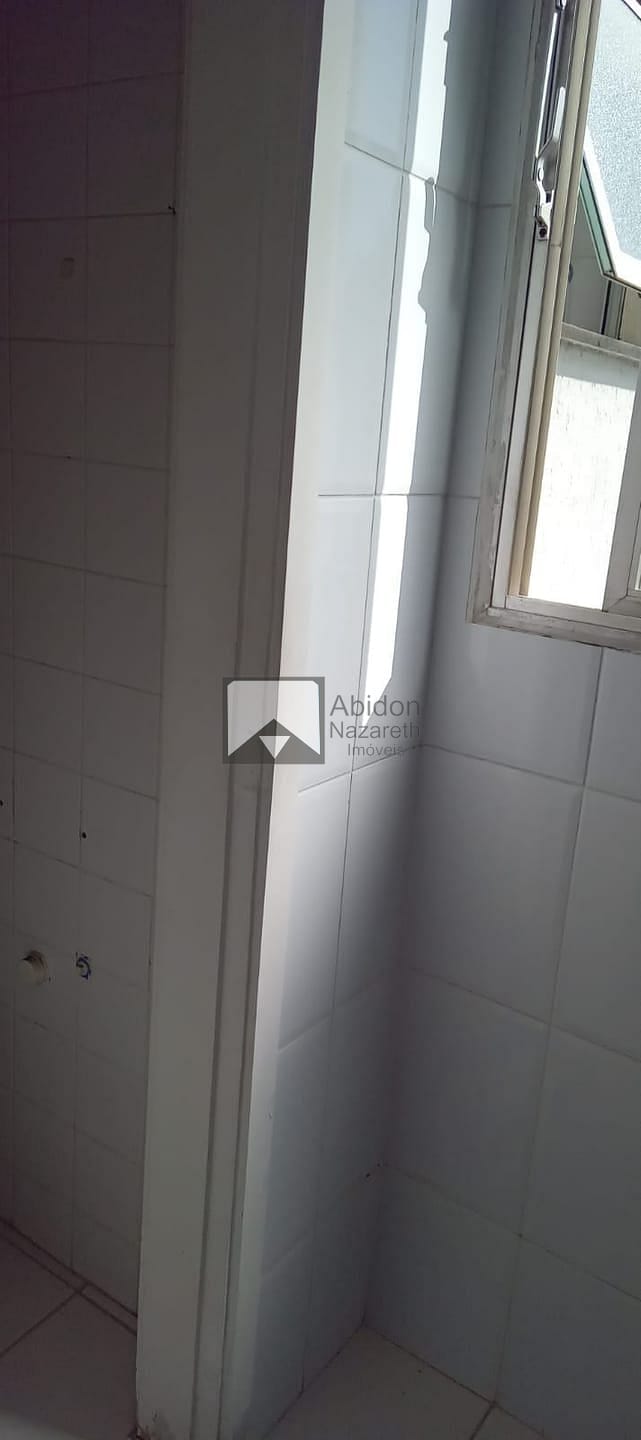 Apartamento à venda com 2 quartos, 70m² - Foto 31
