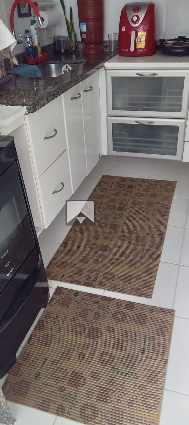 Apartamento à venda com 2 quartos, 70m² - Foto 33