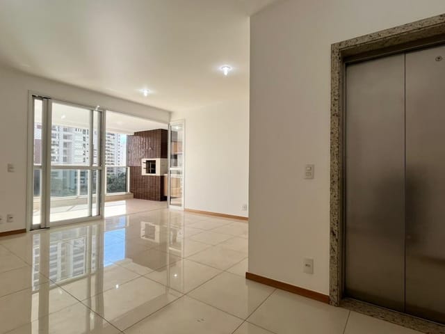 Apartamento com 224m² 3 quartos e 3 banheiros, para alugar, no bairro Gleba Fazenda Palhano em Londrina