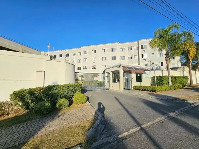 Apartamento 2 quartos e 1 banheiro, à venda ou para alugar, no bairro Pinheirinho em Curitiba