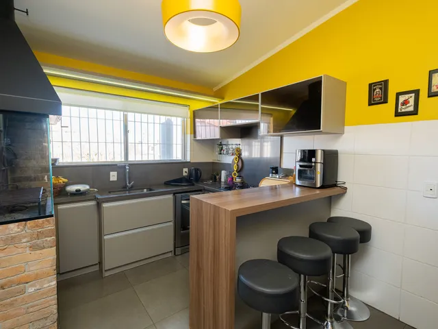 Apartamento com 113m² 2 quartos e 3 banheiros, à venda, no bairro Centro em Pelotas