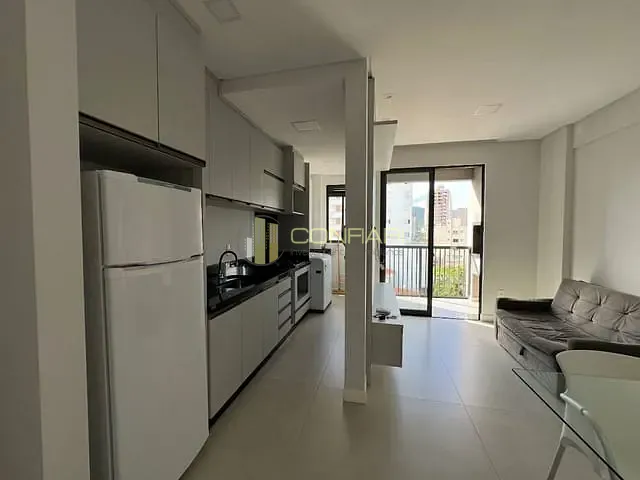 Apartamento 2 quartos e 2 banheiros, à venda, no bairro pereque em Itapema