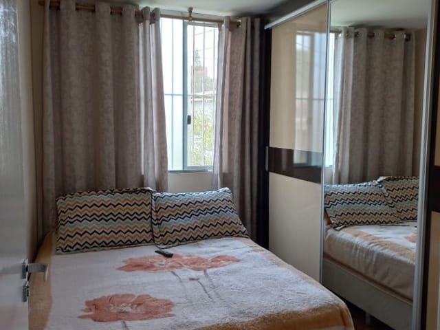 Apartamento com 53m² 2 quartos e 1 banheiro, à venda, no bairro Conjunto Habitacional Presidente Castelo Branco em Carapicuíba