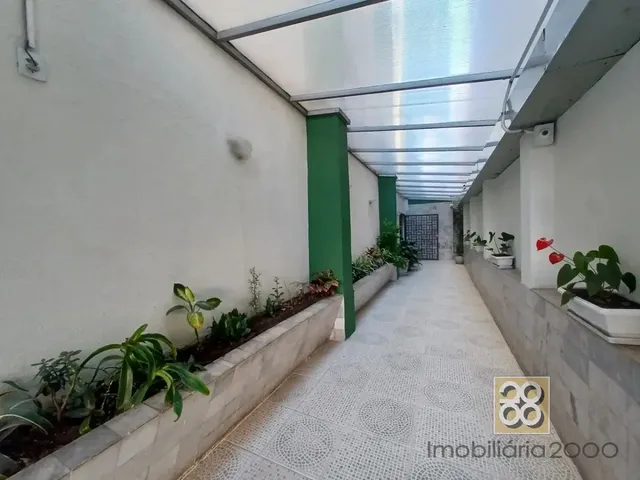 Apartamento 1 quarto e 1 banheiro, à venda, no bairro Centro em Curitiba