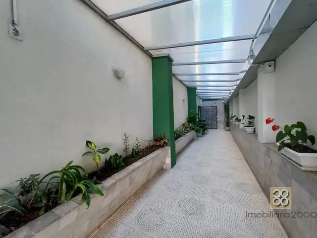 Apartamento 1 quarto e 1 banheiro, à venda, no bairro Centro em Curitiba