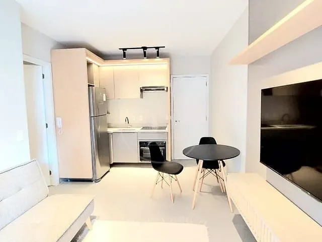 Apartamento 1 quarto e 1 banheiro, para alugar, no bairro Brooklin em São Paulo