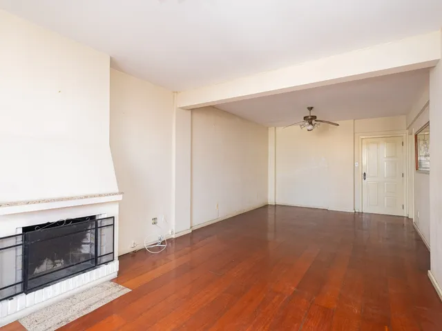 Apartamento com 157m² 3 quartos e 3 banheiros, à venda, no bairro Centro em Pelotas
