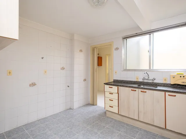 Apartamento com 157m² 3 quartos e 3 banheiros, à venda, no bairro Centro em Pelotas