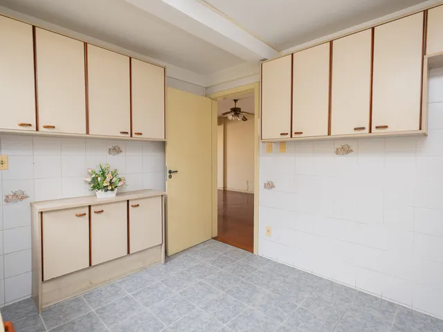 Apartamento com 157m² 3 quartos e 3 banheiros, à venda, no bairro Centro em Pelotas