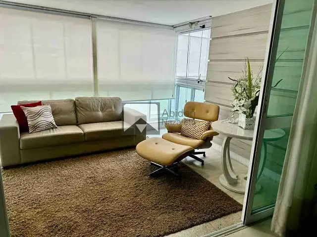 Apartamento com 187m² 4 quartos e 2 banheiros, à venda, no bairro Icaraí em Niterói
