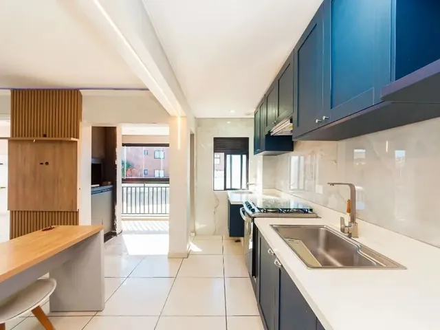 Apartamento 2 quartos e 1 banheiro, para alugar, no bairro Santa Felicidade em Curitiba