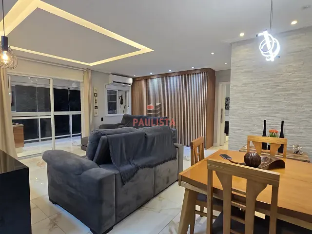 Apartamento 1 quarto e 2 banheiros, à venda, no bairro José Menino em Santos