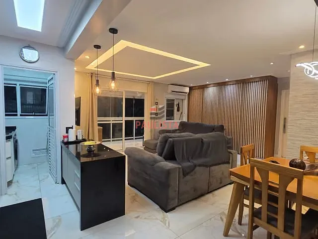 Apartamento 1 quarto e 2 banheiros, à venda, no bairro José Menino em Santos