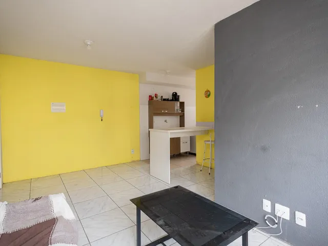 Apartamento 2 quartos e 1 banheiro, para alugar, no bairro Areal em Pelotas