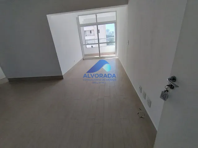 Apartamento 2 quartos e 1 banheiro, para alugar, no bairro Royal Park em São José dos Campos