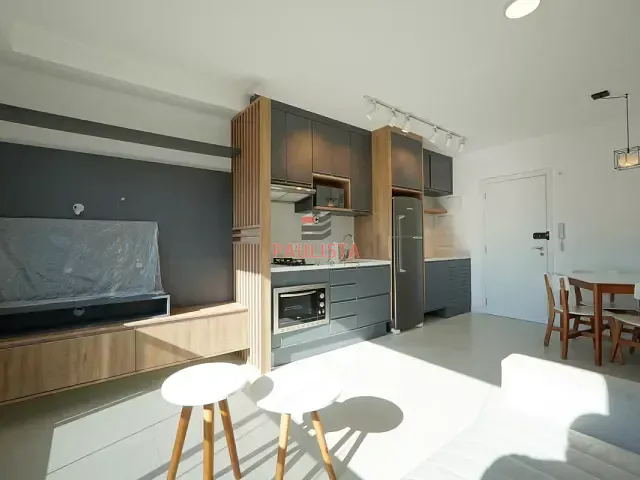 Apartamento 2 quartos e 2 banheiros, à venda ou para alugar, no bairro Vila Mariana em São Paulo