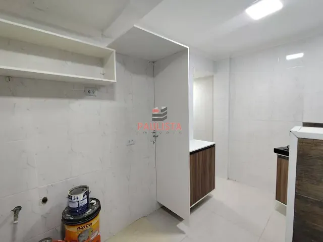Apartamento 2 quartos e 1 banheiro, à venda, no bairro Pompéia em Santos