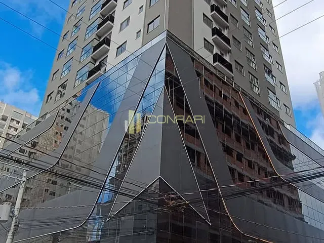 Apartamento 2 quartos e 2 banheiros, à venda, no bairro Morretes em Itapema