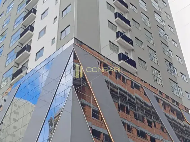 Apartamento 2 quartos e 2 banheiros, à venda, no bairro Morretes em Itapema