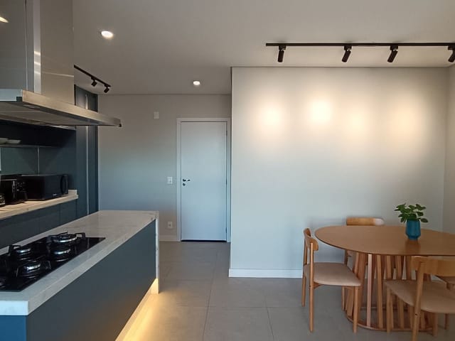Apartamento com 121m² 2 quartos e 2 banheiros, para alugar, no bairro GLEBA PALHANO em Londrina
