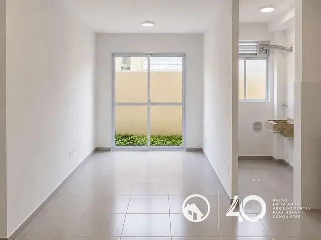 Apartamento 2 quartos e 1 banheiro, para alugar, no bairro Bairro Alto em Curitiba