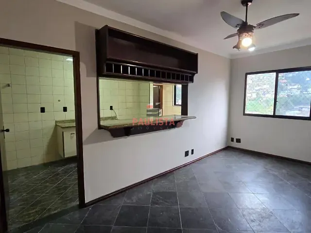 Apartamento 2 quartos e 2 banheiros, para alugar, no bairro Marapé em Santos