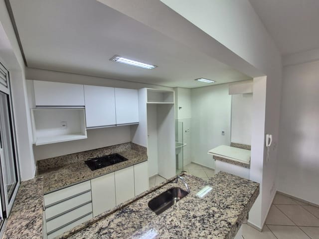 Apartamento 3 quartos e 2 banheiros, para alugar, no bairro Gleba Fazenda Palhano em Londrina