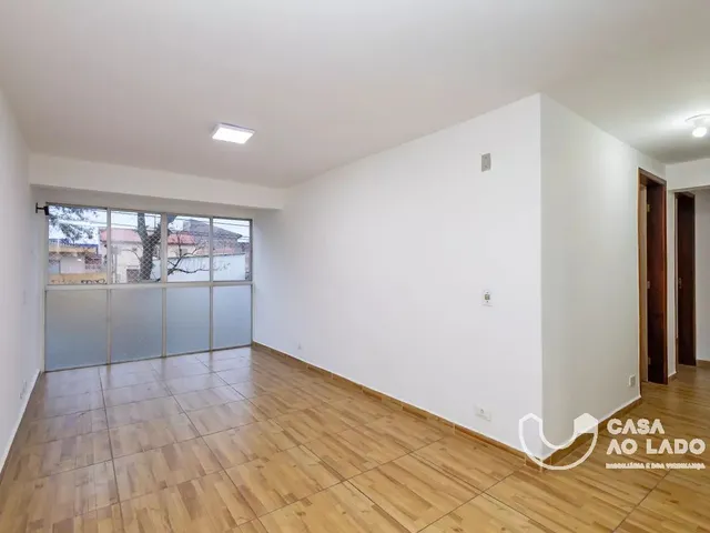 Apartamento 3 quartos e 1 banheiro, para alugar, no bairro Bacacheri em Curitiba