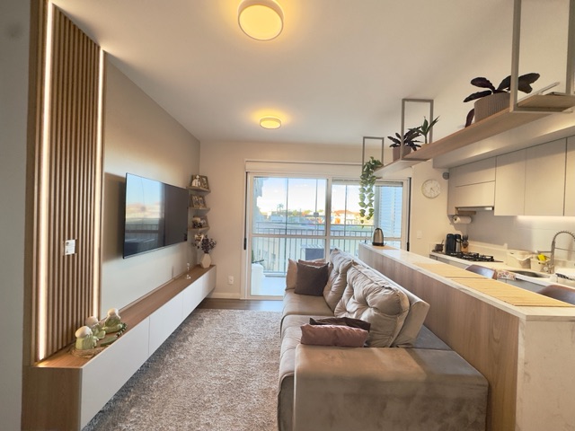 Apartamento com 80m² 2 quartos e 2 banheiros, à venda, no bairro Areal em Pelotas