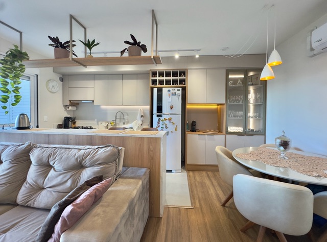 Apartamento com 80m² 2 quartos e 2 banheiros, à venda, no bairro Areal em Pelotas
