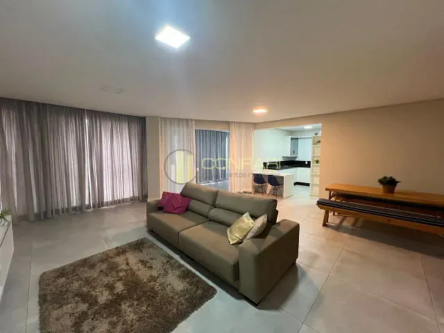 Apartamento 4 quartos e 5 banheiros, para alugar, no bairro Meia praia em Itapema