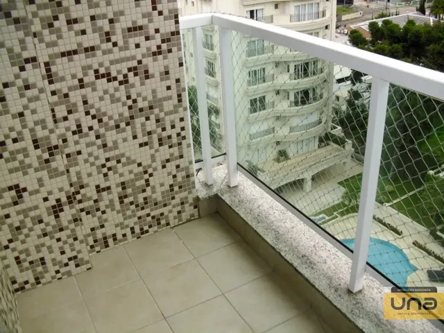 Apartamento 2 quartos e 1 banheiro, para alugar, no bairro BIGORRILHO em Curitiba