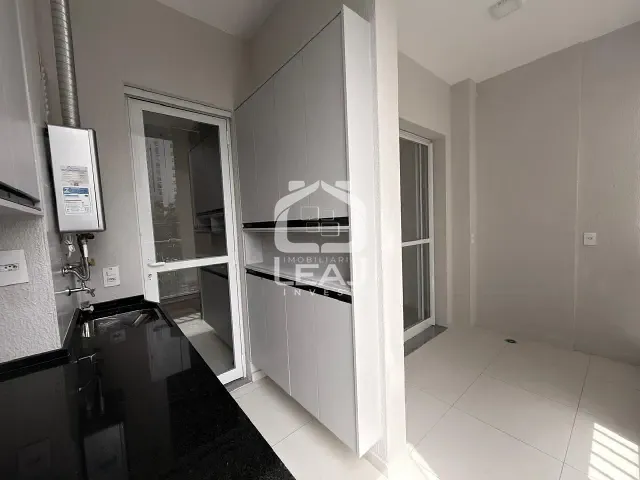 Apartamento 1 quarto e 1 banheiro, para alugar, no bairro Vila Andrade em São Paulo