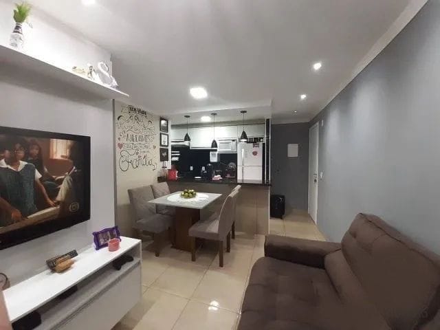 Apartamento com 47m² 2 quartos e 1 banheiro, à venda, no bairro Jardim Ísis em Cotia