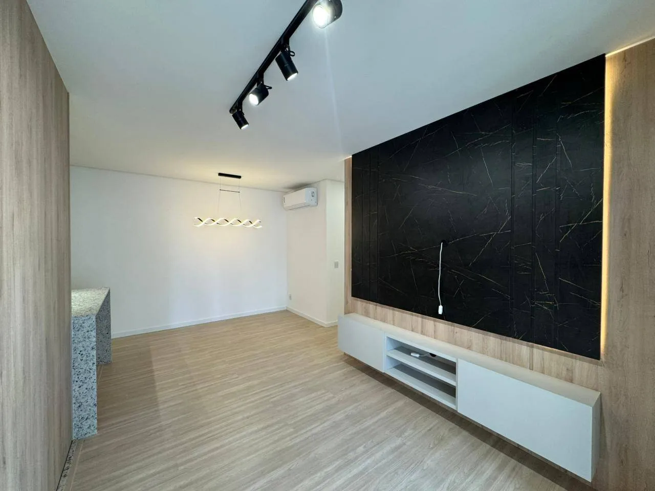 Apartamento, 2 quartos, 79 m² - Foto 2