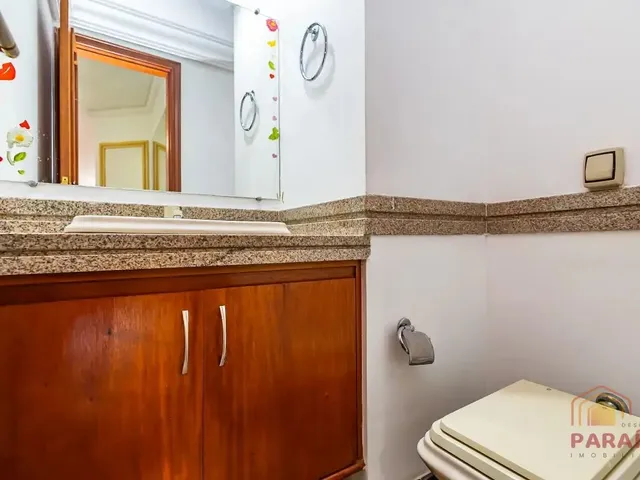 Apartamento 3 quartos e 3 banheiros, para alugar, no bairro Bigorrilho em Curitiba