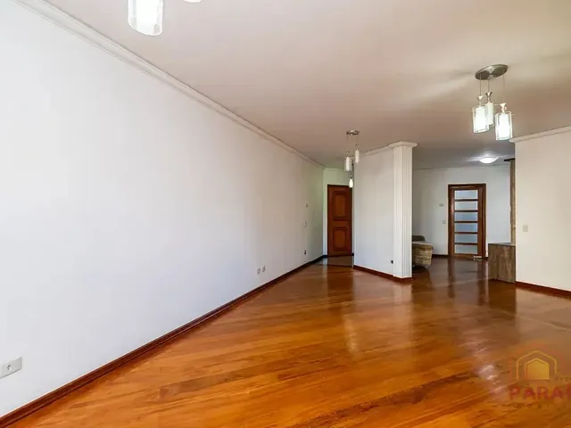 Apartamento 3 quartos e 3 banheiros, para alugar, no bairro Bigorrilho em Curitiba