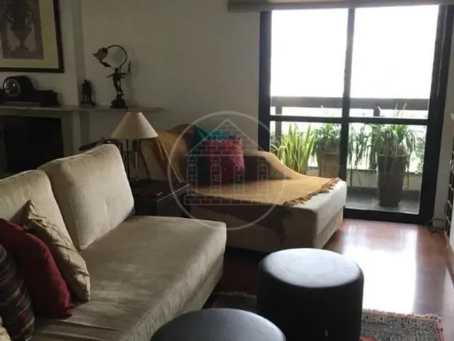 Apartamento com 211m² 3 quartos e 5 banheiros, à venda, no bairro Vila Suzana em São Paulo