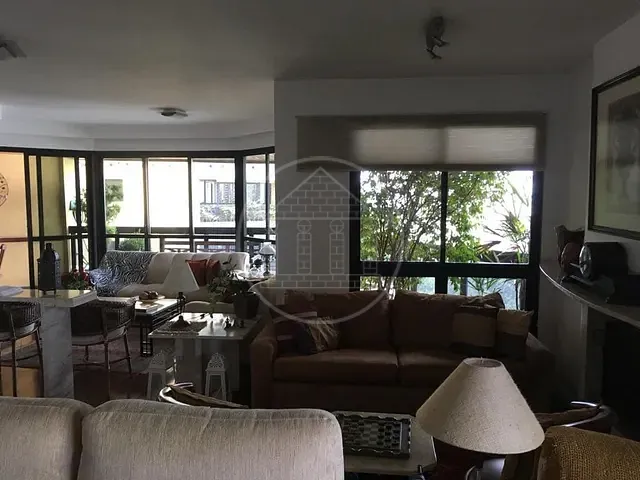 Apartamento com 211m² 3 quartos e 5 banheiros, à venda, no bairro Vila Suzana em São Paulo