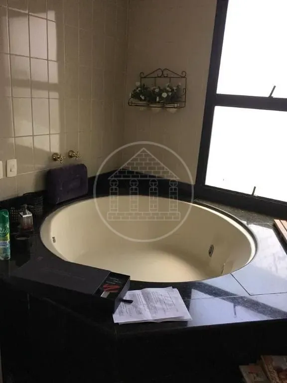 Apartamento, 3 quartos, 211 m² - Foto 11