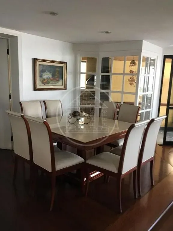 Apartamento, 3 quartos, 211 m² - Foto 2