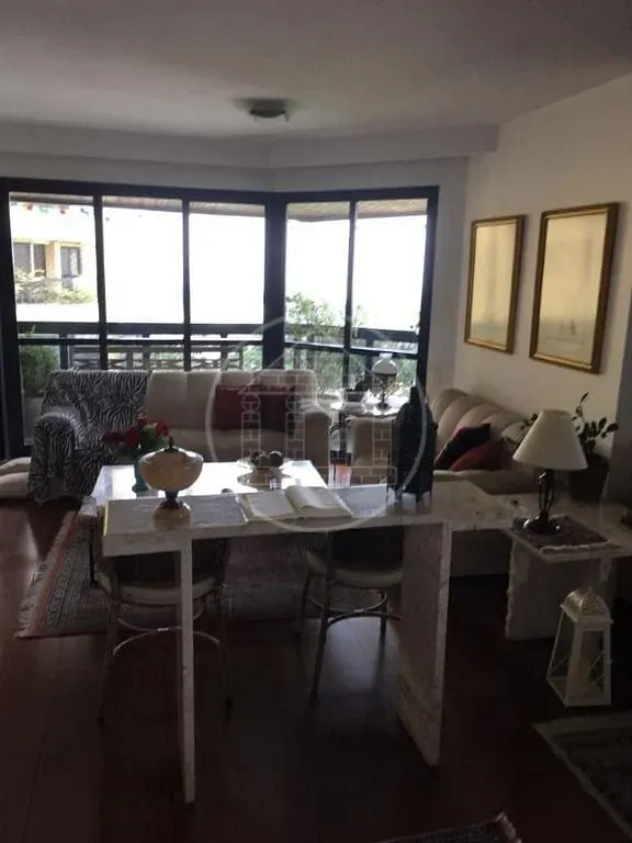 Apartamento, 3 quartos, 211 m² - Foto 4