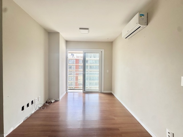 Apartamento 2 quartos e 1 banheiro, à venda, no bairro Três vendas em Pelotas