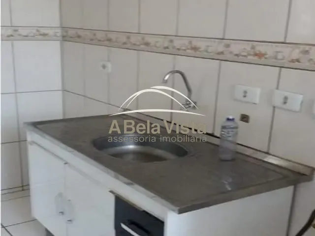Apartamento 2 quartos e 1 banheiro, à venda, no bairro PQ ROSEIRA em Carapicuíba