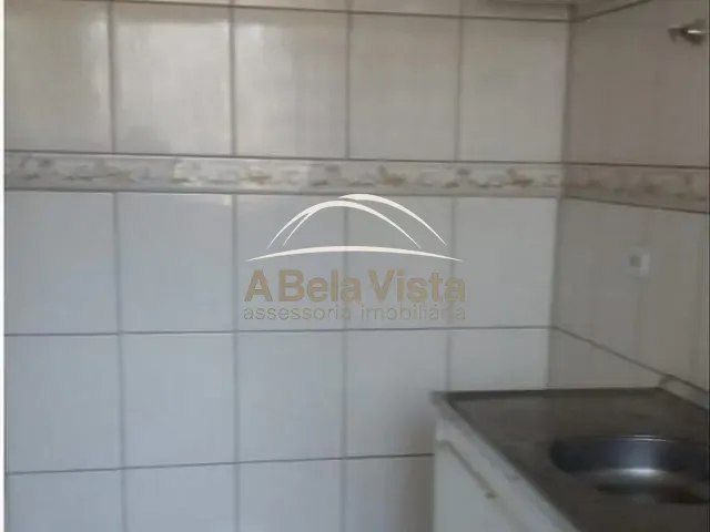 Apartamento 2 quartos e 1 banheiro, à venda, no bairro PQ ROSEIRA em Carapicuíba