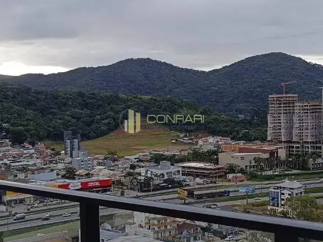 Apartamento 3 quartos e 4 banheiros, à venda, no bairro Centro em Itapema