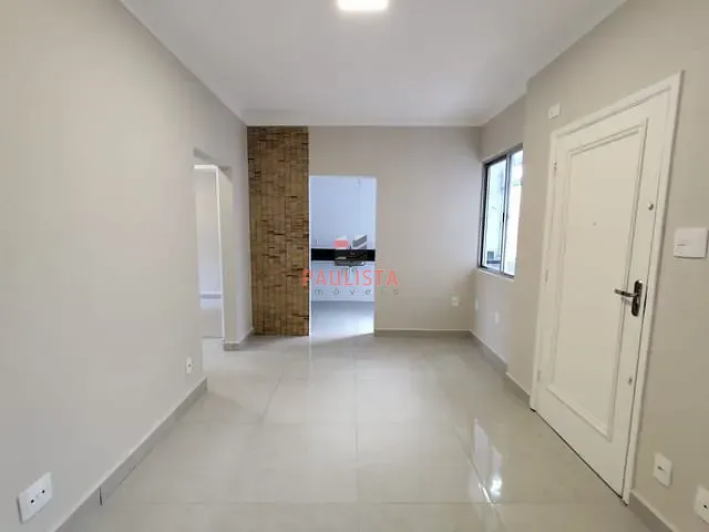 Apartamento 2 quartos e 1 banheiro, à venda, no bairro Gonzaga em Santos