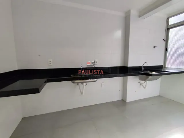 Apartamento 2 quartos e 1 banheiro, à venda, no bairro Gonzaga em Santos